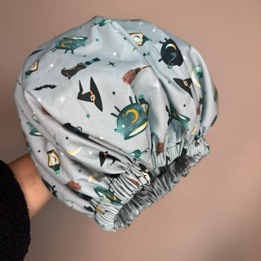 A Witches Way Bonnet